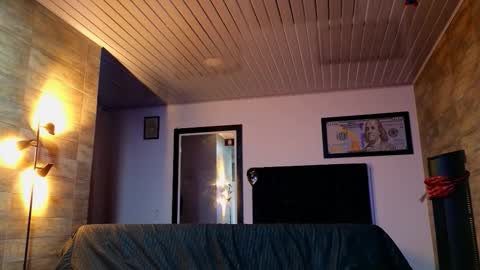 Asmodeo  -   online show from October 31, 2025, 8:37 am