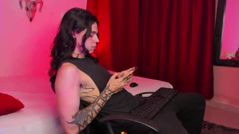 Snapshot of asmodeuszz chatting on February 21, 2025, 7:34 am asmodeuszz online show from February 21, 2025, 7:34 am