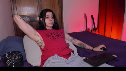 Snapshot of asmodeuszz chatting on October 18, 2025, 12:57 am asmodeuszz online show from October 18, 2025, 12:57 am