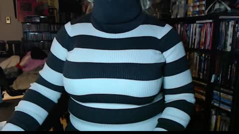 Aspen Vale online show from December 9, 2024, 10:30 pm