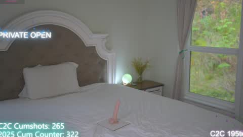 Snapshot of aspenwild chatting on October 7, 2025, 3:31 pm Aspen Wild online show from October 7, 2025, 3:31 pm