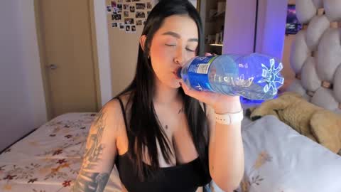 Snapshot of asshley__ chatting on January 4, 2025, 4:23 am Ashley online show from January 4, 2025, 4:23 am