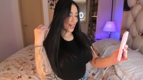 Snapshot of asshley__ chatting on January 15, 2025, 8:26 pm Ashley online show from January 15, 2025, 8:26 pm