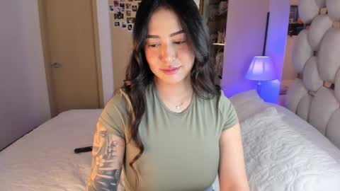 Snapshot of asshley__ chatting on February 23, 2025, 9:37 pm Ashley online show from February 23, 2025, 9:37 pm