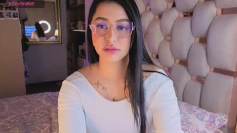 Snapshot of asshley__ chatting on October 18, 2025, 3:09 am Ashley online show from October 18, 2025, 3:09 am