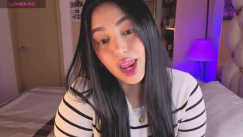 Snapshot of asshley__ chatting on October 29, 2025, 4:59 am Ashley online show from October 29, 2025, 4:59 am