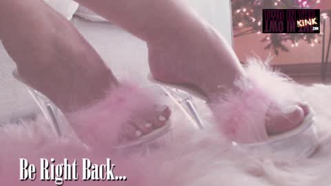 Snapshot of assleighabbott chatting on December 23, 2024, 12:25 am ASSleigh Abbott online show from December 23, 2024, 12:25 am