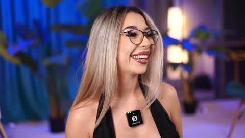 Starting 930 PM EU TIME online show from December 5, 2024, 7:49 pm