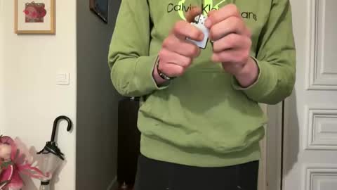 asss837094 online show from April 19, 2026, 6:43 pm