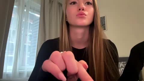 DiLuna online show from April 6, 2026, 12:17 pm