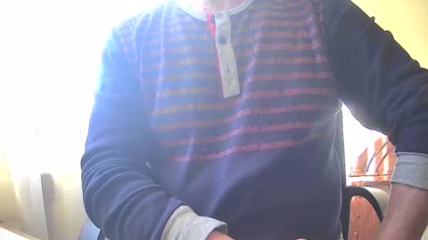 astelover online show from January 19, 2025, 9:55 am