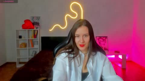 Snapshot of asti_bubbles chatting on February 24, 2026, 5:27 am Asti online show from February 24, 2026, 5:27 am