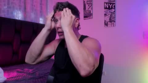 astonhills online show from October 31, 2025, 11:55 am