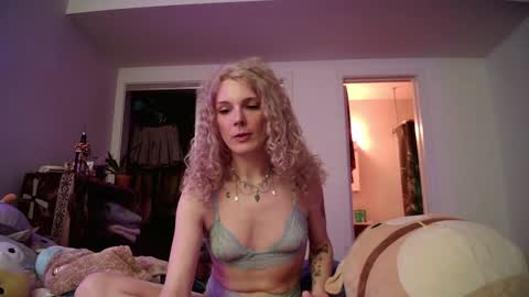 AstoriaLove online show from January 30, 2025, 12:50 am