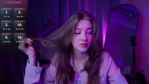 Snapshot of astramist chatting on September 28, 2025, 1:49 pm astramist online show from September 28, 2025, 1:49 pm