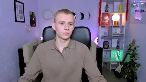 astren online show from March 11, 2026, 7:36 am