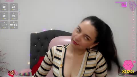 Snapshot of astrolover_ chatting on October 8, 2025, 2:53 am camila online show from October 8, 2025, 2:53 am