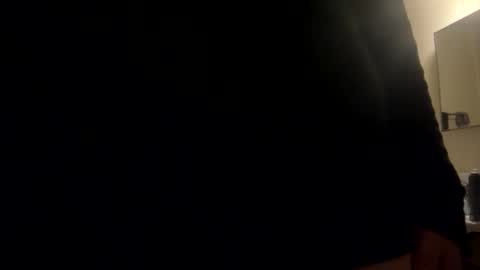 Snapshot of astronut_cream chatting on February 8, 2026, 6:50 am astronut_cream online show from February 8, 2026, 6:50 am