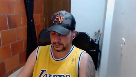 Snapshot of astton_nick chatting on February 26, 2025, 5:53 am Nick Astton online show from February 26, 2025, 5:53 am