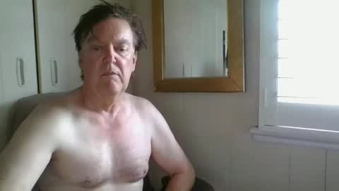 astute008 online show from February 4, 2026, 6:52 am