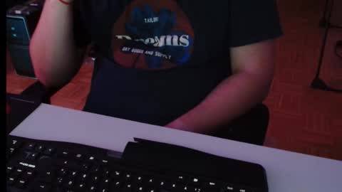 Leo online show from November 5, 2025, 5:13 pm