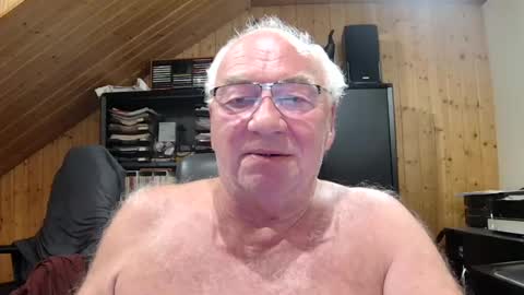 asusandy online show from July 3, 2026, 10:16 pm