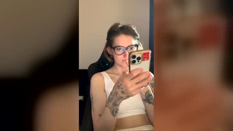 asya_new online show from June 6, 2026, 1:49 pm