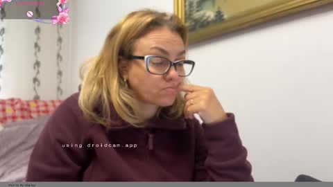 Atanasia online show from October 2, 2025, 11:06 am