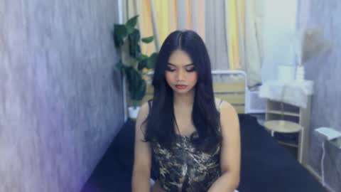 atashakendall online show from February 9, 2026, 2:04 am