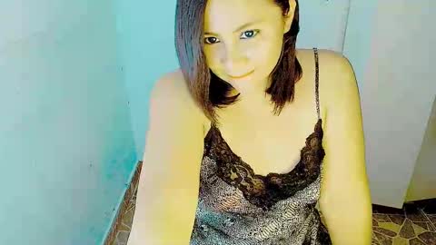 Xixi2024 online show from September 12, 2025, 10:43 pm