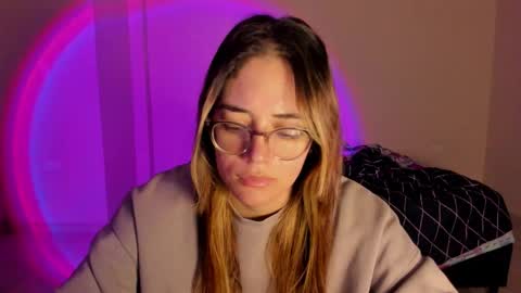 atenas online show from November 11, 2025, 9:31 am