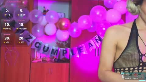 atenea_fit online show from May 1, 2026, 2:49 am