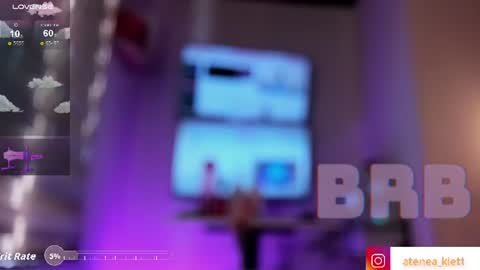 Snapshot of atenea_klett_ chatting on June 11, 2026, 2:37 pm ATENEA online show from June 11, 2026, 2:37 pm