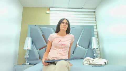 Snapshot of atenea_sexxx chatting on April 30, 2026, 4:41 am atenea online show from April 30, 2026, 4:41 am