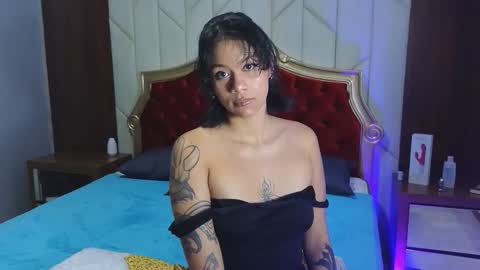 Snapshot of atenea_sky_ chatting on October 23, 2025, 4:28 pm Athenea sky online show from October 23, 2025, 4:28 pm