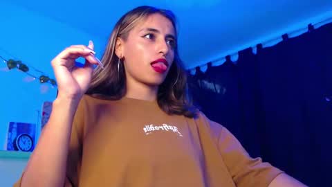 Atenea online show from December 28, 2024, 7:54 pm