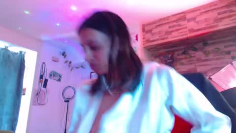 Atenea online show from March 12, 2025, 4:35 pm