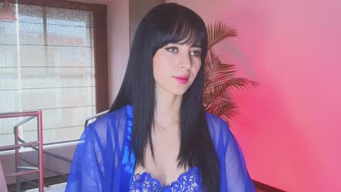 Atenea  online show from February 1, 2025, 8:05 pm