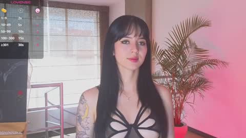 Atenea  online show from February 5, 2025, 8:14 pm