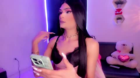 Snapshot of ateneataylor chatting on September 16, 2025, 2:45 am ateneataylor online show from September 16, 2025, 2:45 am