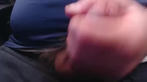 ateuout online show from January 15, 2026, 9:03 am