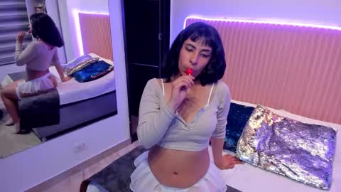 Snapshot of athenea_brown chatting on December 14, 2024, 3:18 am Athenea online show from December 14, 2024, 3:18 am