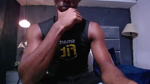 Snapshot of athleticbig_cock chatting on November 27, 2025, 2:02 am ATHLETIC COCK online show from November 27, 2025, 2:02 am