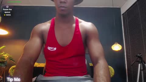 Snapshot of athleticbig_cock chatting on December 14, 2025, 1:55 am ATHLETIC COCK online show from December 14, 2025, 1:55 am