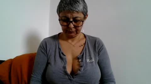 atikaarea online show from March 12, 2025, 9:55 am