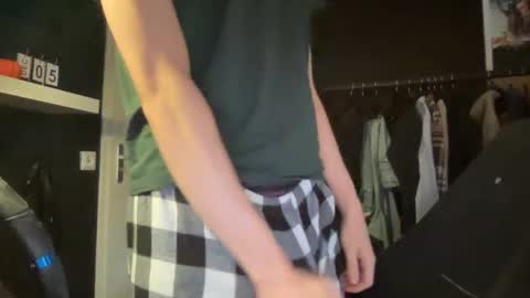 Snapshot of atlasboy22 chatting on December 5, 2024, 9:39 am Undress a hung twink online show from December 5, 2024, 9:39 am