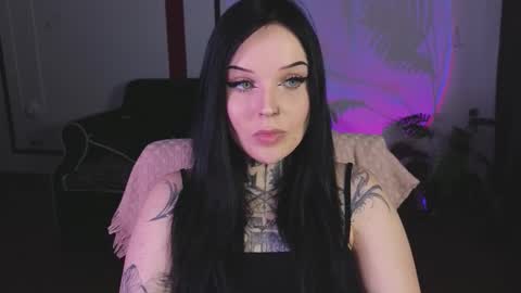 online every day between 10am-23pm online show from November 13, 2025, 8:02 am