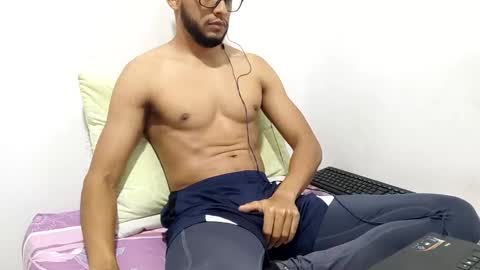 Torres online show from March 12, 2025, 1:58 am