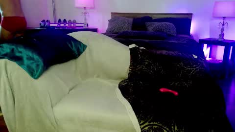 Aubree  Shae online show from November 8, 2025, 3:45 pm