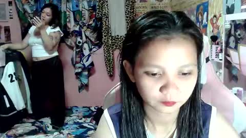 aubrey_fuckdoll online show from October 2, 2025, 2:24 pm